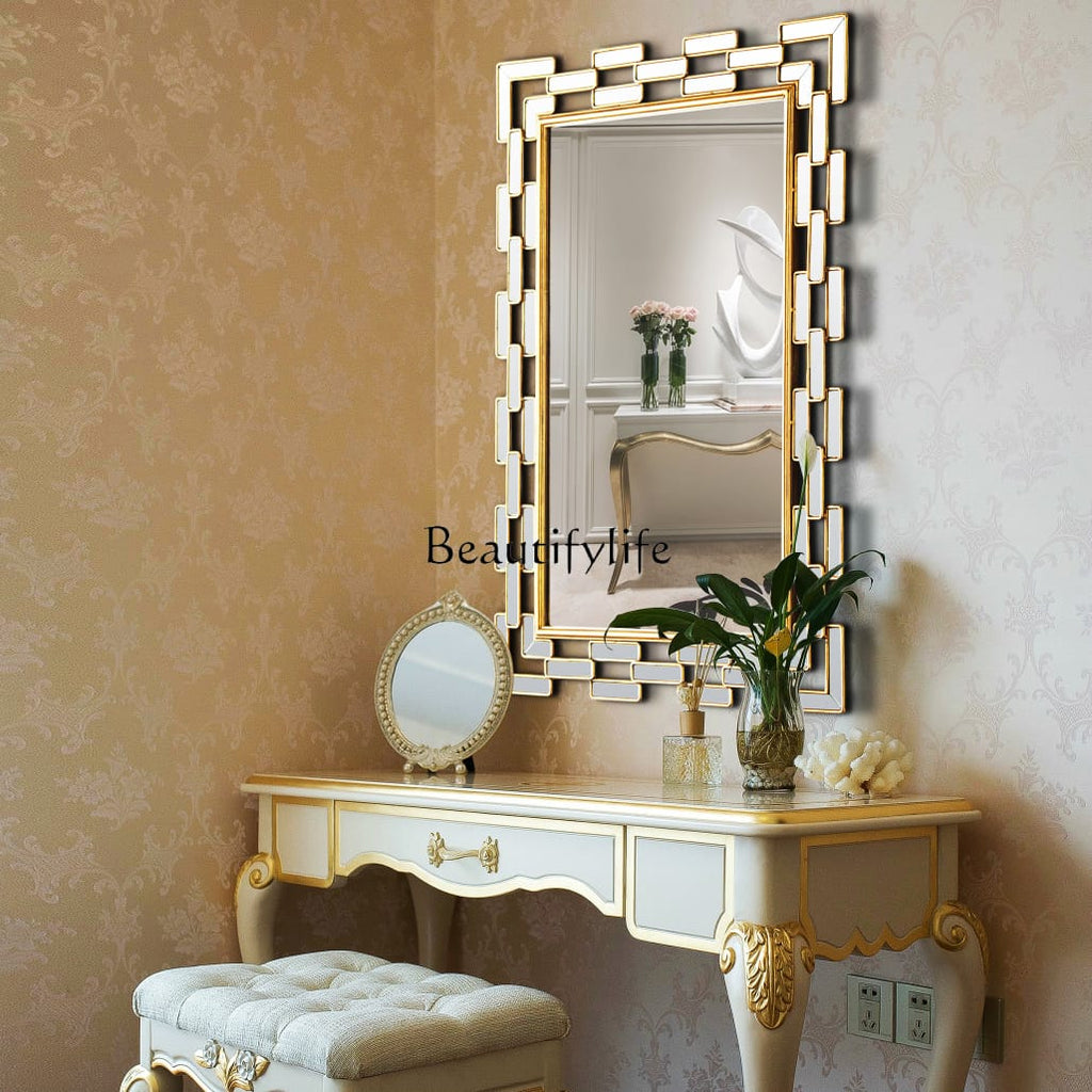 Creative Decorative Wall Mirror – Gold (74x57cm)