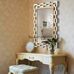 Creative Decorative Wall Mirror – Gold (74x57cm)