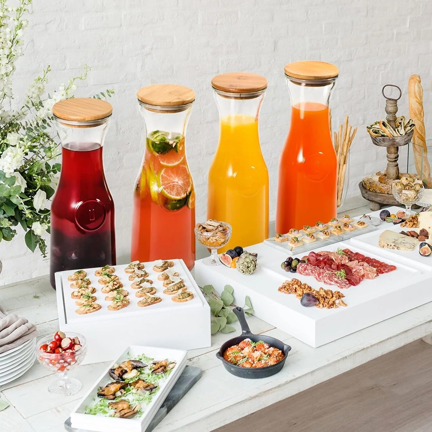 Glass Carafe Pitchers, Beverage Dispenser, Clear Jugs For Mimosa Bar, Wine, Iced Tea, Lemonade, Milk and Juice, 1000ml, Set of 4